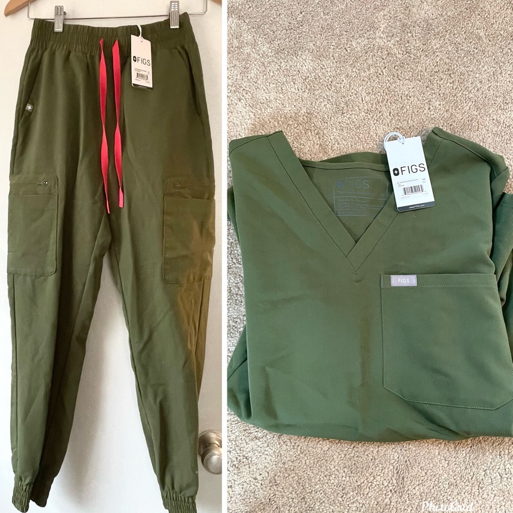 FIGS limited edition scrub set BNWT dark olive green size XS high waisted